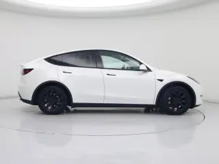 Tesla Model Y 2021 AWD Long Range 4dr Crossover