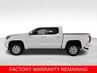 Gold Certified2025 Toyota Tacoma SR5