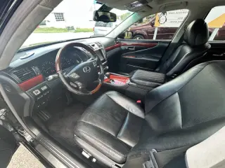 2011 Lexus LS 460 L
