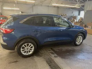Ford Escape 2022 AWD SE 4dr SUV