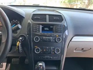 Ford Explorer 2018 Base 4dr SUV