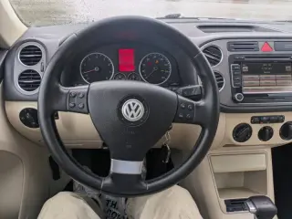 2009 Volkswagen Tiguan SEL