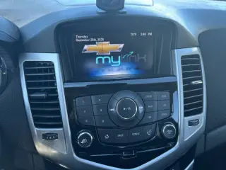 2013 Chevrolet Cruze 1LT Auto