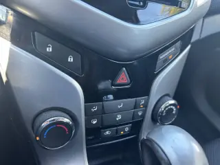 2013 Chevrolet Cruze 1LT Auto