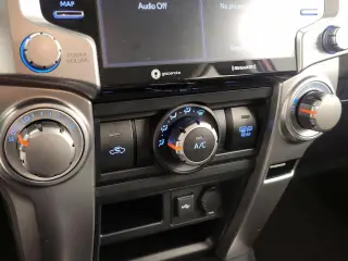 Toyota 4Runner 2023 4x2 SR5 4dr SUV