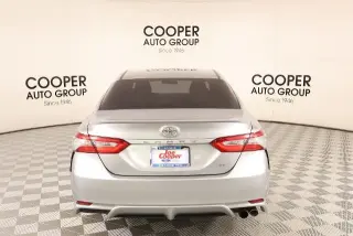 Toyota Camry 2018 SE 4dr Sedan