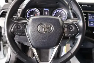 Toyota Camry 2018 SE 4dr Sedan