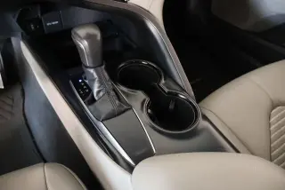 Toyota Camry 2018 SE 4dr Sedan