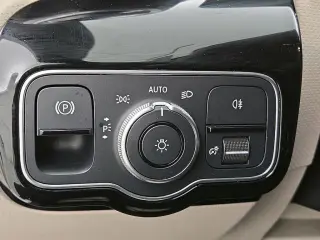 Mercedes-Benz A-Class 2022 A 220 4dr Sedan