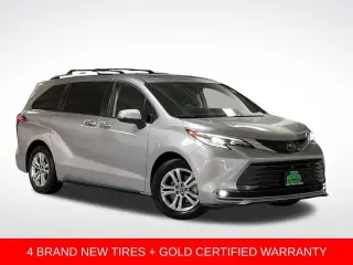 Gold Certified2022 Toyota Sienna Platinum 7 Passenger