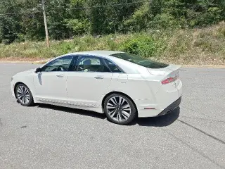 Lincoln MKZ Hybrid 2018 Reserve 4dr Sedan