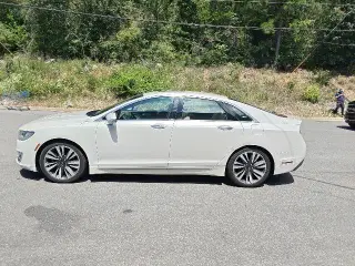 Lincoln MKZ Hybrid 2018 Reserve 4dr Sedan