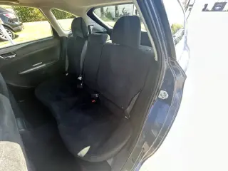 2011 Subaru Impreza 2.5i Premium