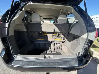 2014 Toyota Sienna XLE 7-Passenger