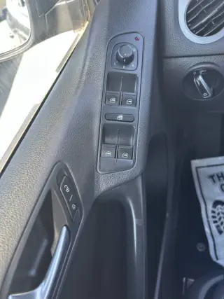 2014 Volkswagen Tiguan SE