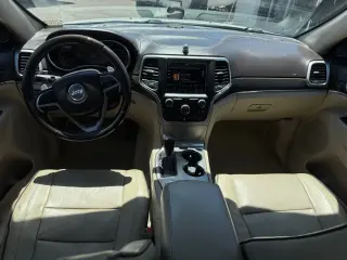 Jeep Grand Cherokee 2018 4x4 Overland 4dr SUV