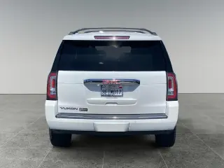 GMC Yukon 2018 4x4 Denali 4dr SUV