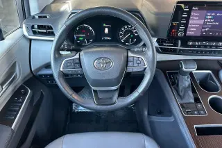 Toyota Sienna 2023 XLE 8-Passenger 4dr Mini-Van