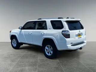 Toyota 4Runner 2023 4x2 SR5 4dr SUV