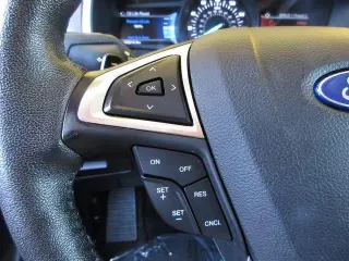 Ford Edge 2017 SEL 4dr Crossover