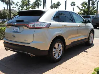 Ford Edge 2017 SEL 4dr Crossover