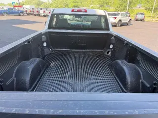 Chevrolet Silverado 1500 2025 4x2 Work Truck 2dr Regular Cab 8 ft. LB