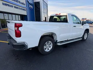 Chevrolet Silverado 1500 2025 4x2 Work Truck 2dr Regular Cab 8 ft. LB