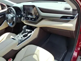 Toyota Highlander 2020 AWD XLE 4dr SUV