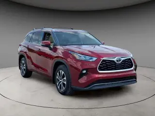 Toyota Highlander 2020 AWD XLE 4dr SUV