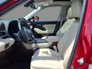 Toyota Highlander 2020 AWD XLE 4dr SUV
