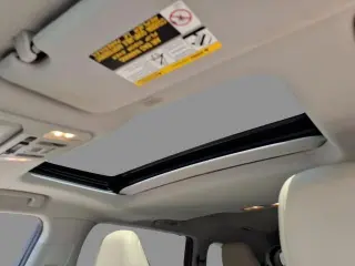 Toyota Highlander 2020 AWD XLE 4dr SUV