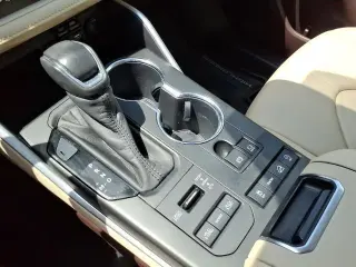 Toyota Highlander 2020 AWD XLE 4dr SUV