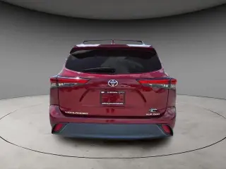 Toyota Highlander 2020 AWD XLE 4dr SUV