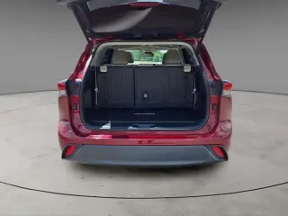Toyota Highlander 2020 AWD XLE 4dr SUV