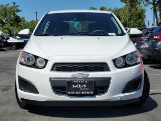 2013 Chevrolet Sonic LS