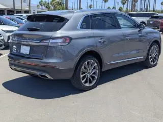 Lincoln Nautilus 2023 AWD Reserve 4dr SUV