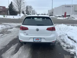 2017 Volkswagen Golf GTI Autobahn
