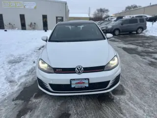 2017 Volkswagen Golf GTI Autobahn
