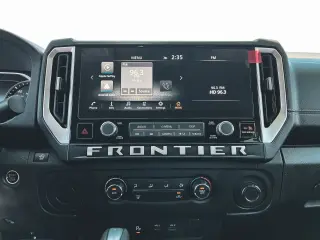 Nissan Frontier 2025 4x2 SV 4dr Crew Cab 5 ft. SB
