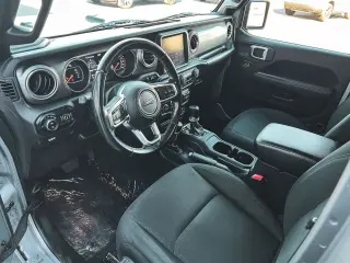 Jeep Gladiator 2020 4x4 Overland 4dr Crew Cab 5.0 ft. SB