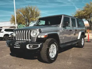 Jeep Gladiator 2020 4x4 Overland 4dr Crew Cab 5.0 ft. SB