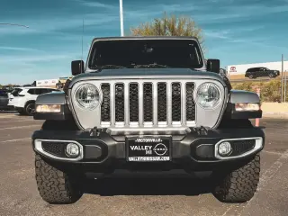 Jeep Gladiator 2020 4x4 Overland 4dr Crew Cab 5.0 ft. SB