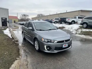 2016 Mitsubishi Lancer ES