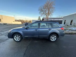 2014 Subaru Outback 2.5i