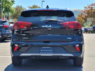 2022 Kia Niro Plug-In Hybrid EX Premium
