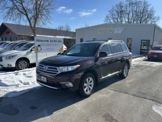 2012 Toyota Highlander SE