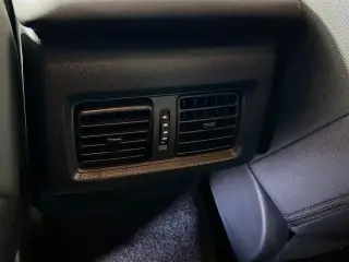 Toyota Camry 2026 SE 4dr Sedan