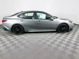 Toyota Camry 2026 SE 4dr Sedan