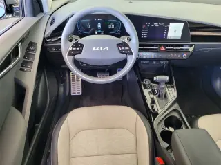 2025 Kia Niro SX Touring