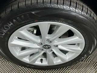 Toyota Corolla Hybrid 2026 LE 4dr Sedan